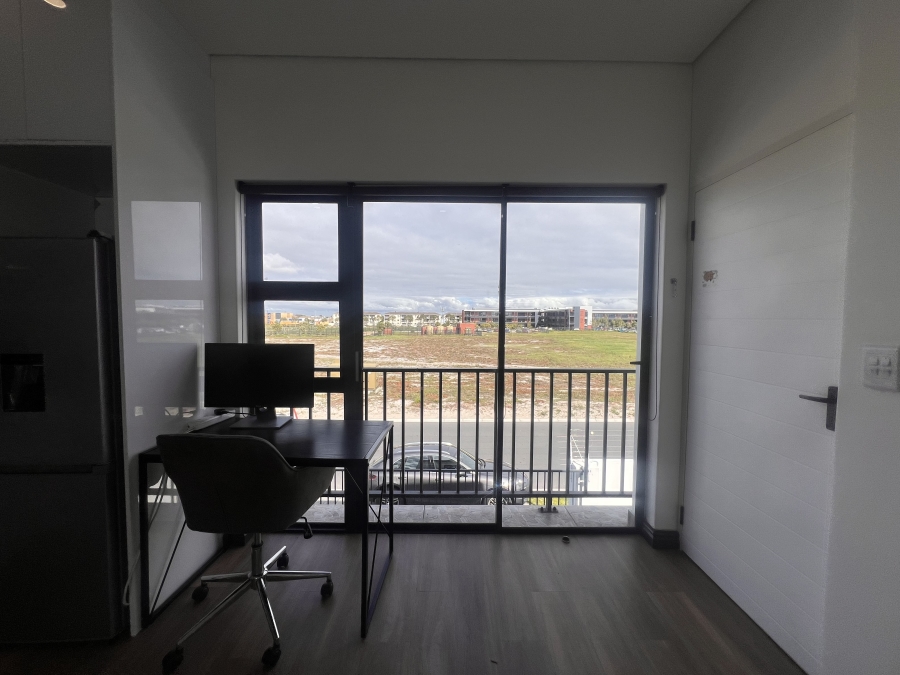 To Let 1 Bedroom Property for Rent in Sandown Estate Western Cape